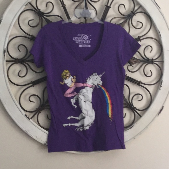 Bloodsport Blondie Unicorn 🦄 Deep V-neck T - Picture 2 of 3